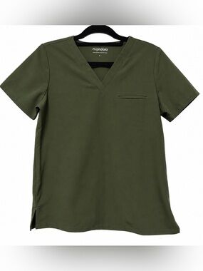 🦋 Mandala| One Pocket Scrub Top Olive Green Size Small Equa-Tek